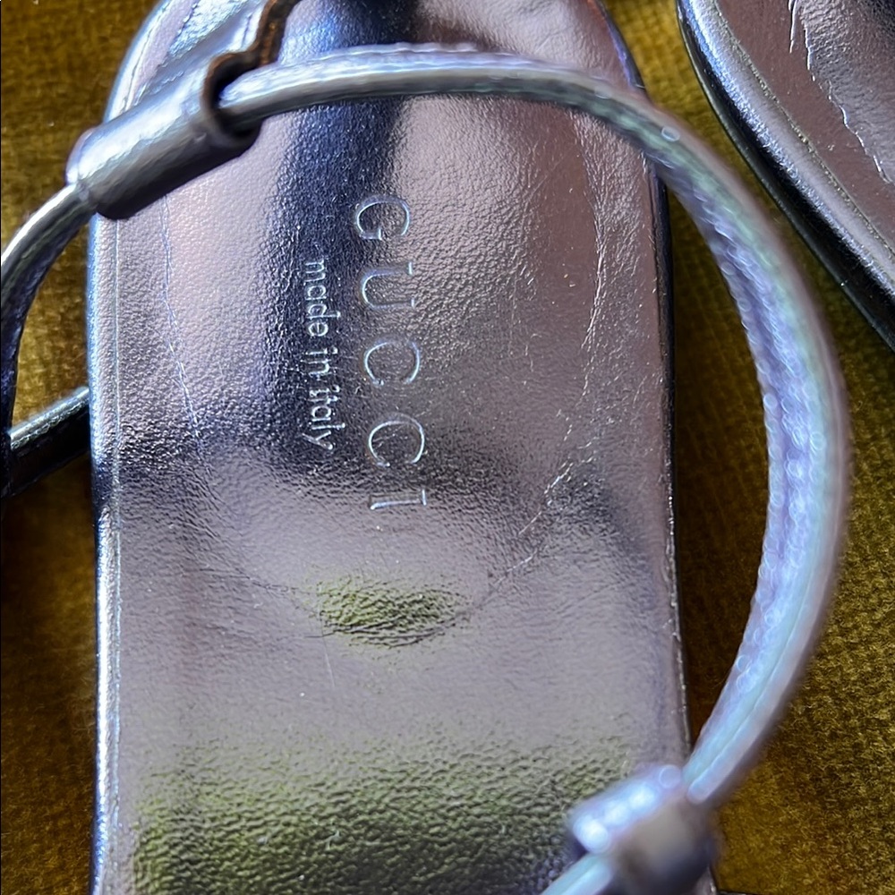 Gucci Women's Purple Sandals - Picture 4 of 5
